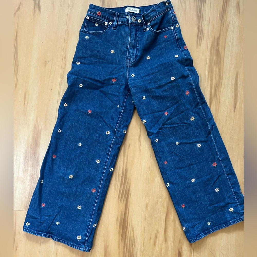 Madewell embroidered wide leg crop jeans, size 25